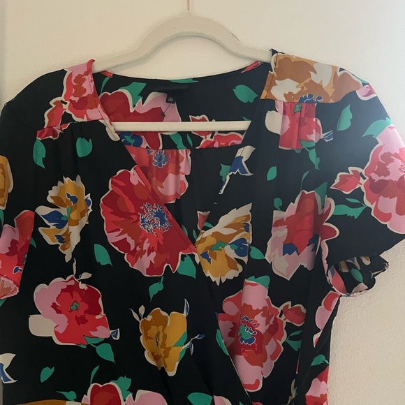 Floral Print Wrap Dress - Picture 2 of 5